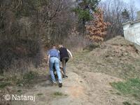 Skalka u Doks, cesta na zříceninu hradu Starý Berštejn