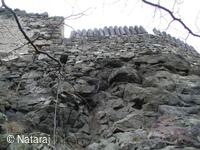 Skalka u Doks, cesta na zříceninu hradu Starý Berštejn