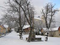 Kostel_zima