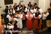 Jiskra, soubor písní a tanců