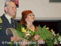 Mezinárodní folklorní festival Písní a tancem