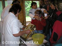 Medobraní u Perníkové chaloupky 2006