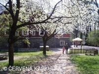 Velikonoce v Perníkové chaloupce 2009