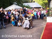 Království perníku 2009 - hadí žena Jessica Bieske
