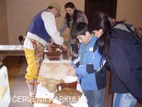 Velikonoce v Perníkové chaloupce 2010