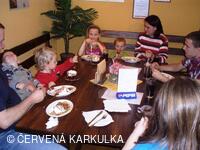 Velikonoce v Perníkové chaloupce 2010