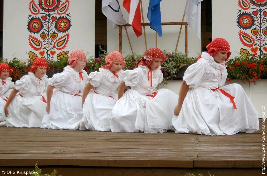 Krušpánek, dětský folklorní soubor
