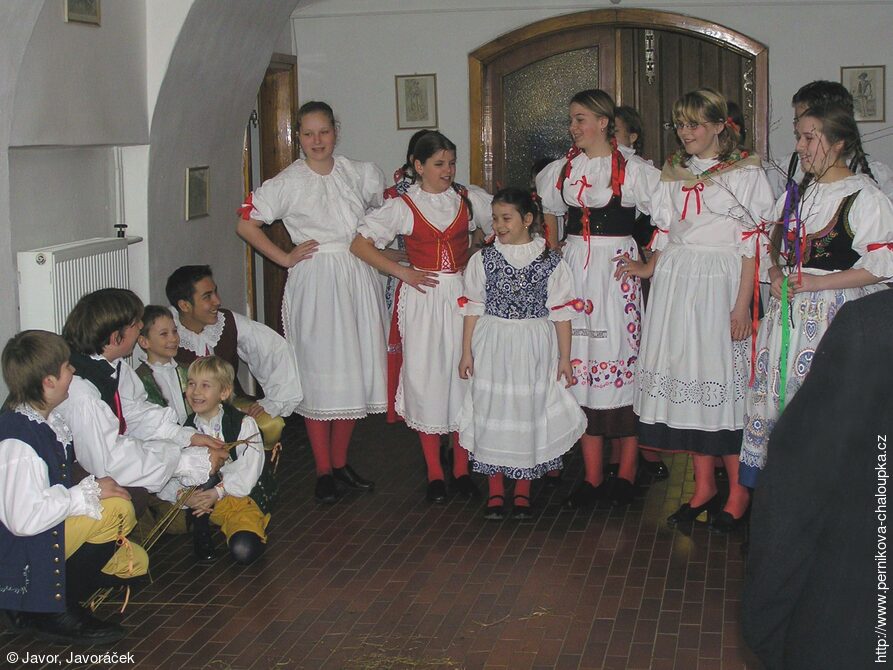 Javoráček, dětský folklorní soubor