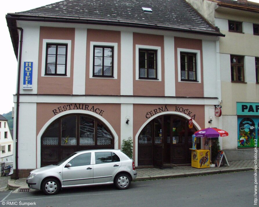 RESTAURACE - HOTEL ČERNÁ KOČKA