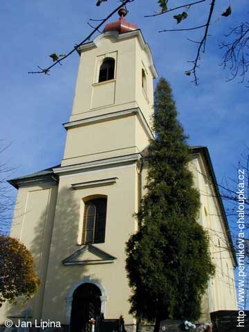 Farní kostel sv. Petra a Pavla