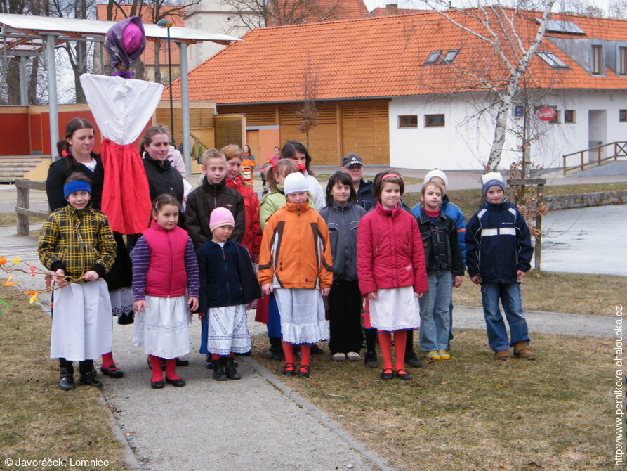Javoráček, dětský folklorní soubor